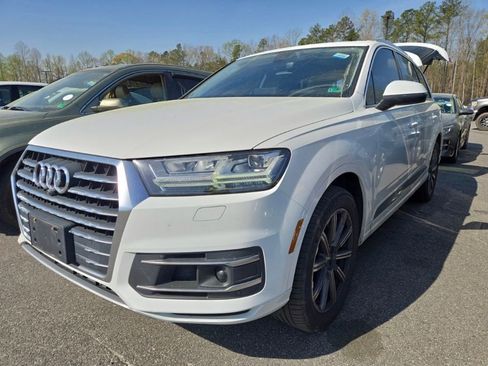 Used 2017 Audi Q7 3.0T Prestige w/ Prestige Package image 2