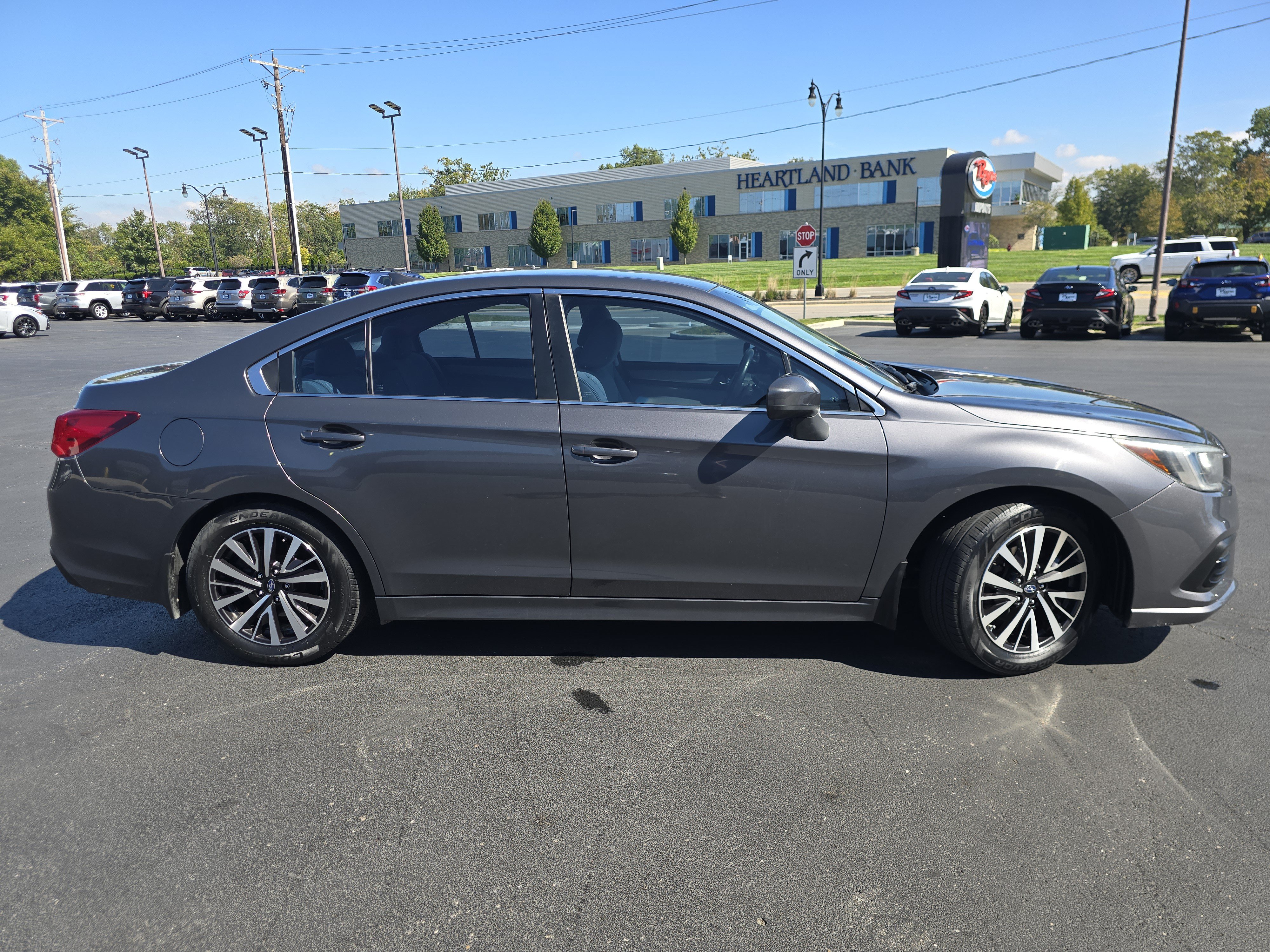 Used 2019 Subaru Legacy 2.5i Premium AWD/4WD image 8