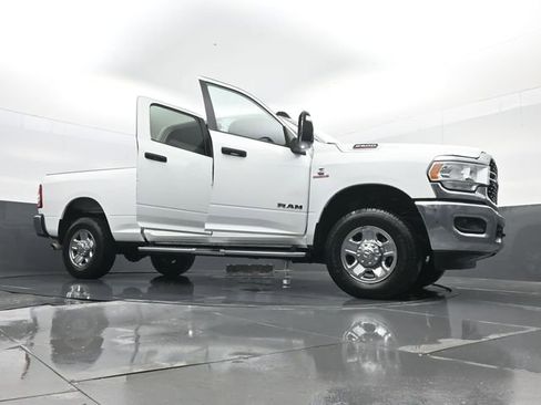Used 2024 RAM 2500 Big Horn image 29