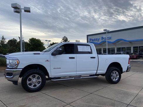 Used 2024 RAM 2500 Big Horn w/ Off Road Package AWD/4WD image 6