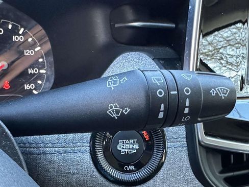 Used 2022 Jeep Compass Latitude w/ Convenience Group image 34