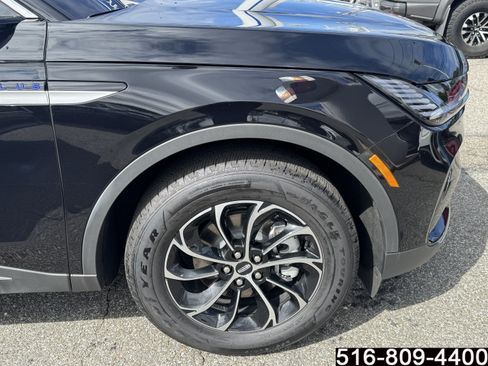 Used 2026 Lincoln Nautilus Premier w/ Equipment Group 102A AWD/4WD image 10