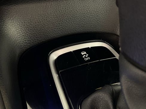 Used 2024 Toyota Corolla LE image 33