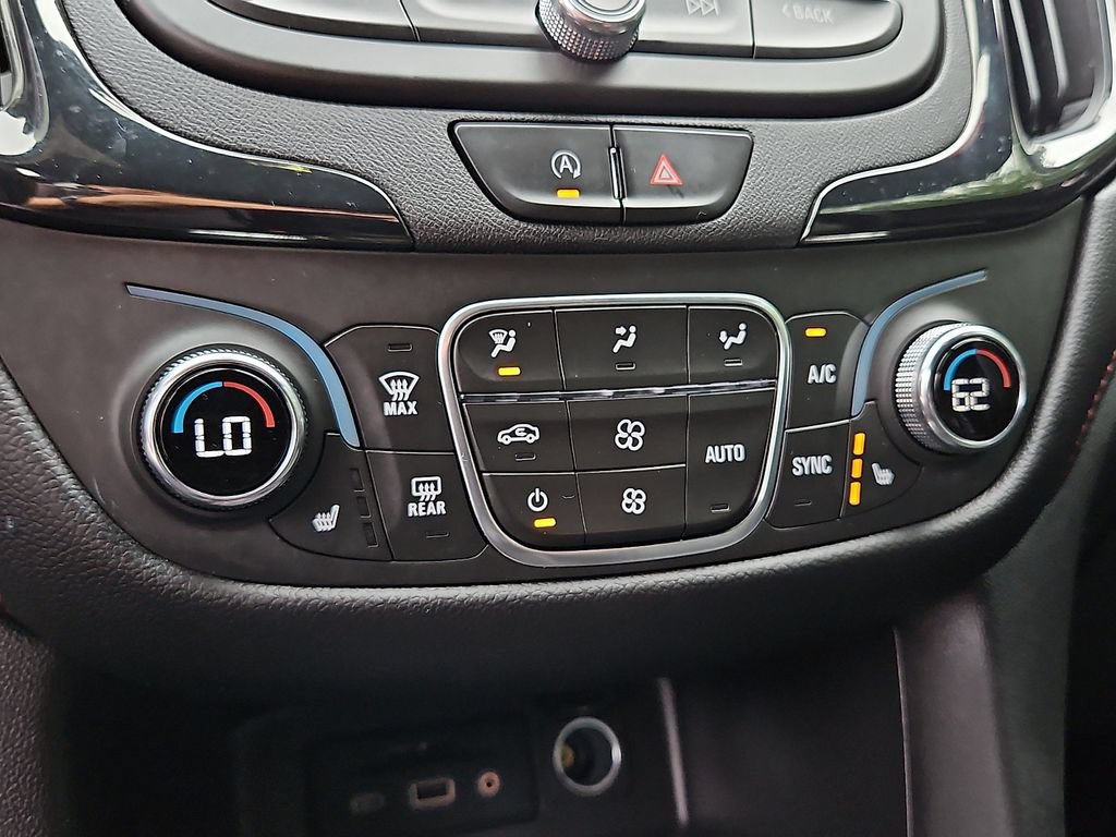 Used 2023 Chevrolet Equinox RS AWD/4WD image 16