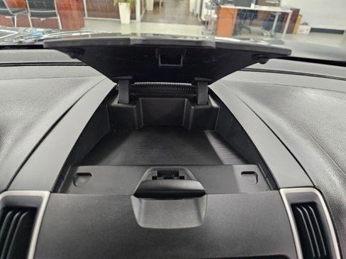 Used 2019 Ford Edge SEL w/ Equipment Group 201A image 18