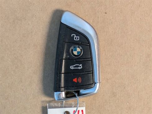 Used 2020 BMW 330i 330i w/ M Sport Package image 37