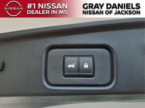 New 2026 Nissan Pathfinder SV w/ Cargo Package FWD image 9