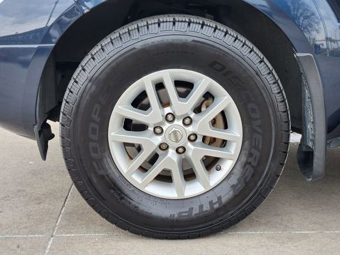 Used 2019 Nissan Frontier SV image 10