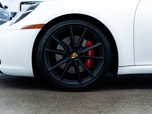 Used 2020 Porsche 911 Carrera 4S AWD/4WD image 7