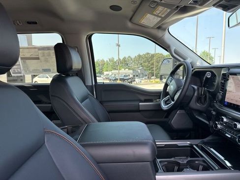 New 2026 Ford F250 Lariat w/ Black Appearance Package AWD/4WD image 15