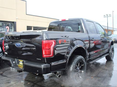 Used 2015 Ford F150 Lariat w/ Equipment Group 502A Luxury image 7