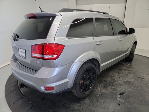 Used 2016 Dodge Journey R/T w/ Blacktop Package image 9