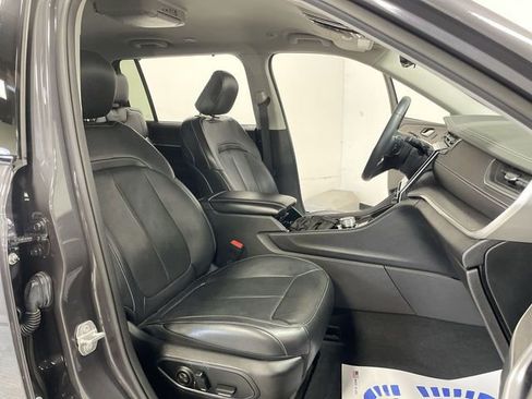 Used 2022 Jeep Grand Cherokee L Limited w/ Luxury Tech Group II image 27