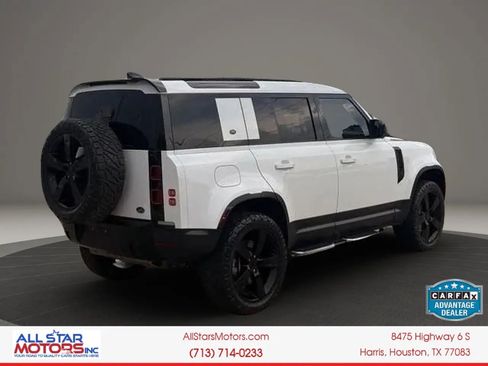 Used 2020 Land Rover Defender 110 SE AWD/4WD image 8