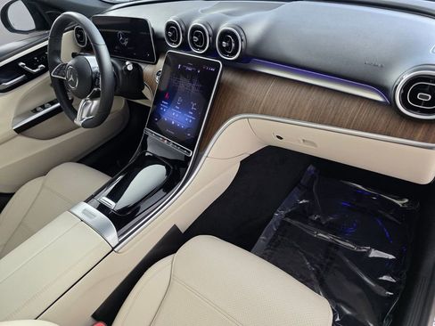 Used 2024 Mercedes-Benz C 300 Sedan image 30