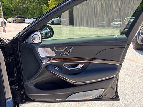 Used 2016 Mercedes-Benz Maybach S 600 image 48