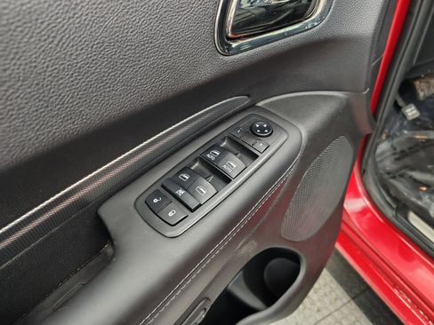 Used 2019 Dodge Durango R/T w/ Technology Group image 23