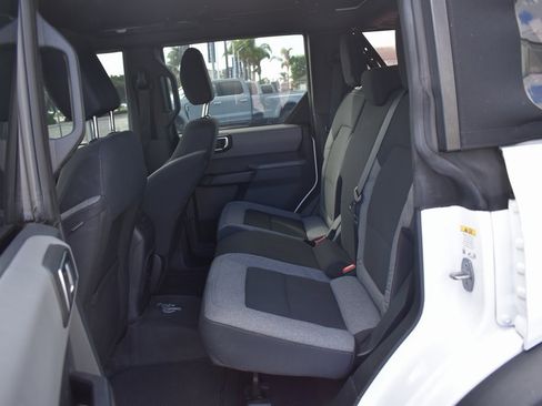 Used 2022 Ford Bronco 4-Door image 8