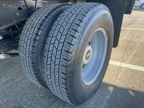 Used 2020 Chevrolet Silverado 3500 W/T w/ WT Fleet Convenience Package image 11