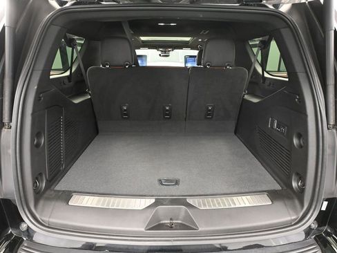 Used 2023 GMC Yukon XL Denali Ultimate AWD/4WD image 53
