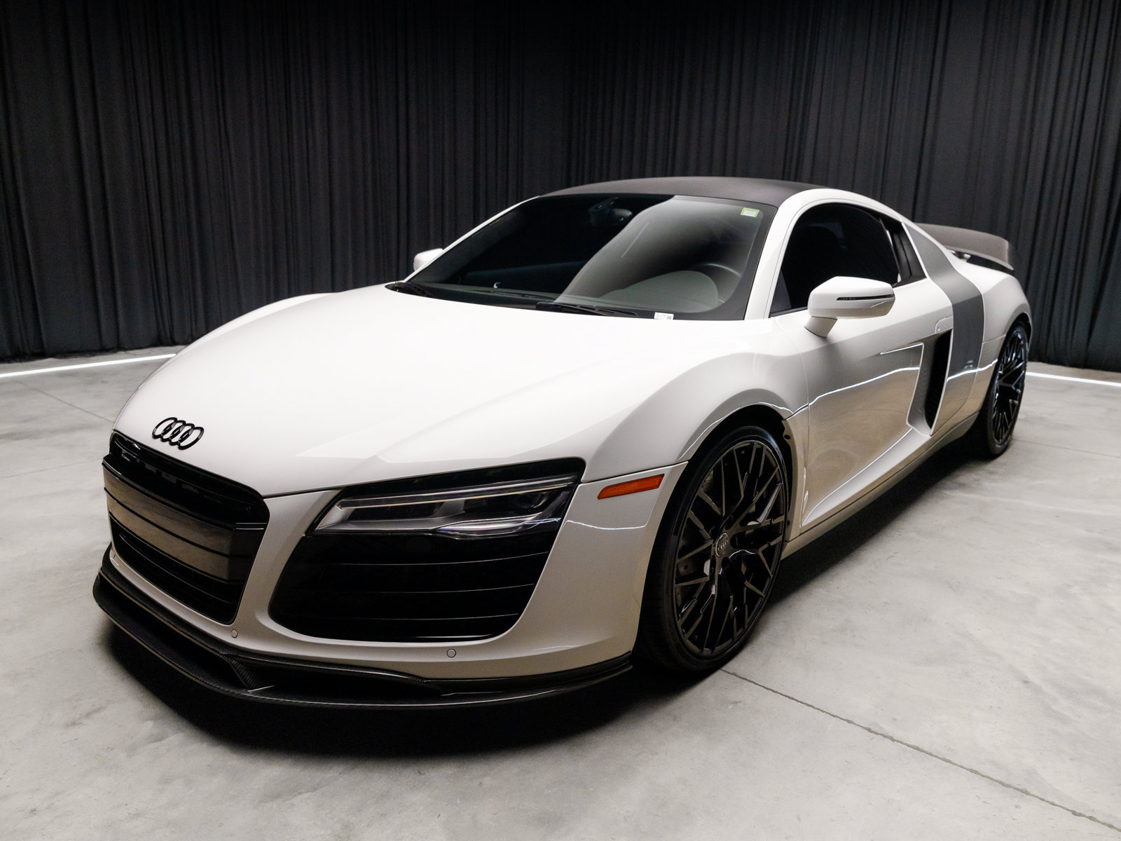 Used 2014 Audi R8 V8 AWD/4WD image 12