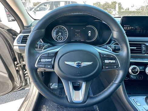 Used 2022 Genesis G70 2.0T w/ Prestige Package RWD image 11