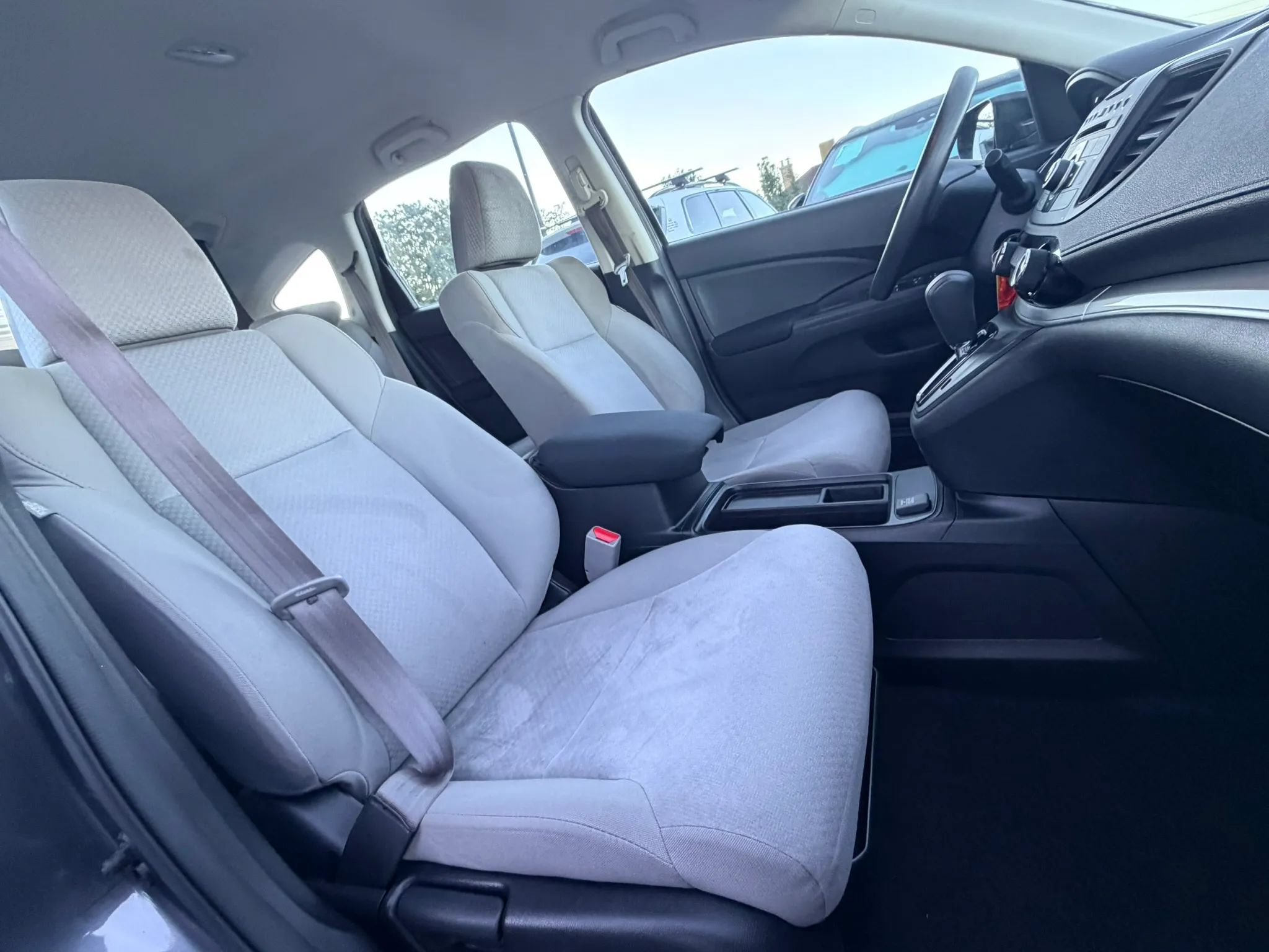 Used 2015 Honda CR-V LX image 22
