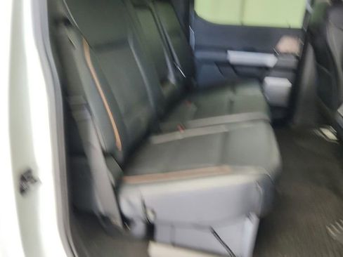 Used 2025 Ford F250 Lariat w/ Lariat Ultimate Package AWD/4WD image 34