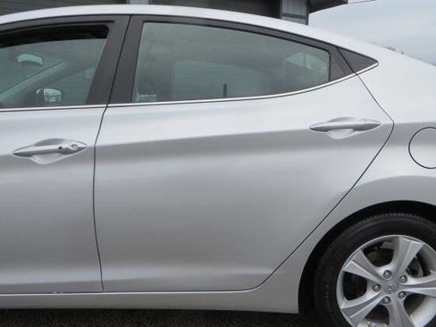 Used 2016 Hyundai Elantra Value Edition image 29