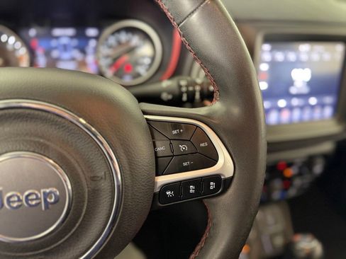 Used 2021 Jeep Compass Trailhawk image 24