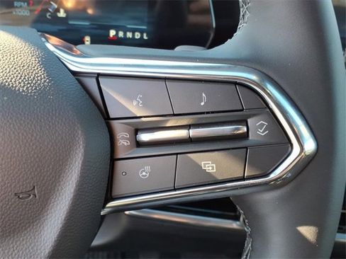 New 2026 Chevrolet Equinox LT w/ LPO, Floor Liner Package image 23