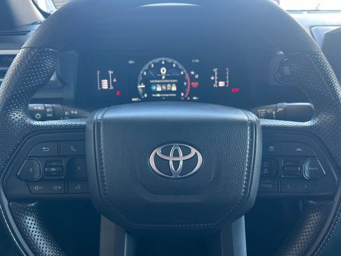 Used 2025 Toyota Tacoma SR5 image 19