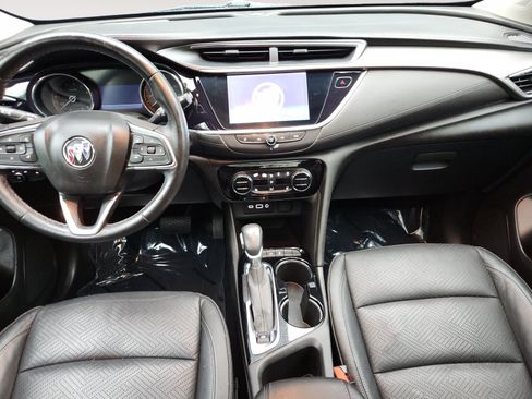 Used 2021 Buick Encore GX Essence w/ Experience Buick Package FWD image 12