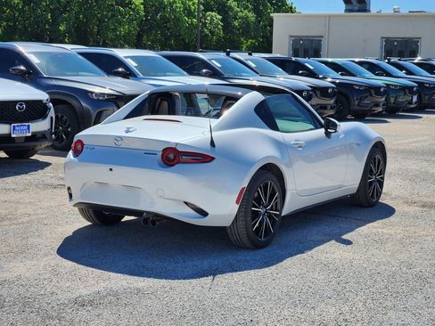 New 2026 MAZDA MX-5 Miata RF Grand Touring RWD image 4