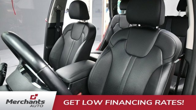 Used 2023 Kia Sorento S w/ Panoramic Sunroof Package FWD image 32