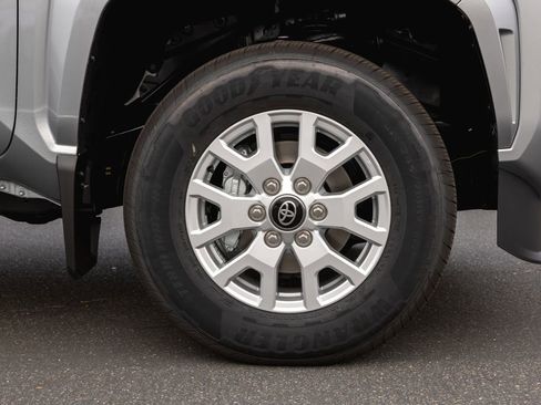 New 2026 Toyota Tacoma SR5 image 4