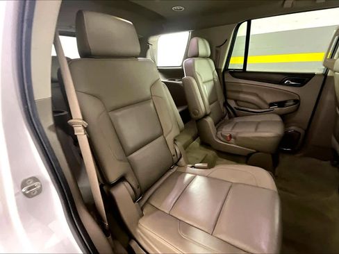 Used 2016 GMC Yukon SLT image 20