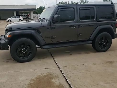 Used 2021 Jeep Wrangler Unlimited Sport AWD/4WD image 5
