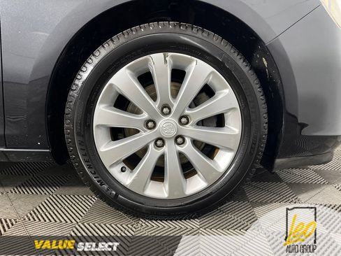Used 2015 Buick Verano FWD image 30