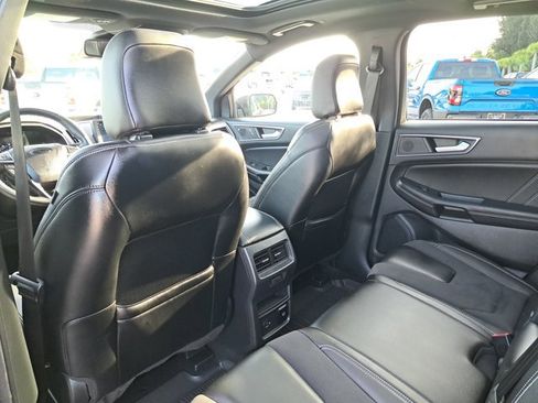 Certified 2022 Ford Edge ST w/ Equipment Group 401A image 10