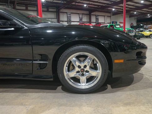 Used 2001 Pontiac Firebird Trans Am RWD image 27