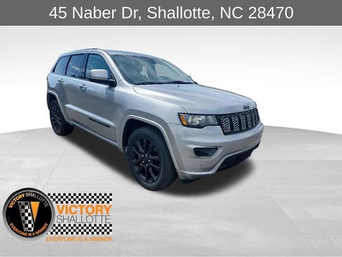 Certified 2021 Jeep Grand Cherokee Laredo X RWD image 1