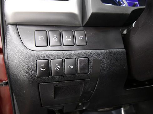 Used 2018 Toyota Highlander Limited Platinum AWD/4WD image 21