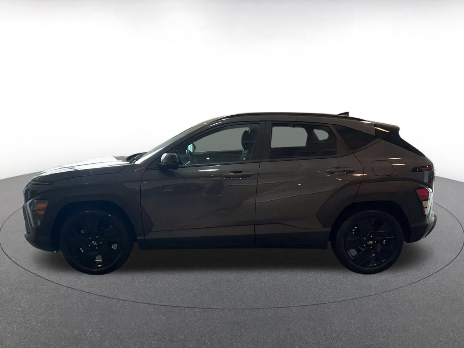 Used 2026 Hyundai Kona SEL Sport FWD image 8