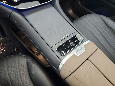 Certified 2023 Mercedes-Benz EQS 580 4MATIC SUV image 13