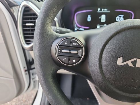 New 2025 Kia Soul LX image 21