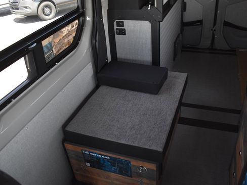 New 2024 Mercedes-Benz Sprinter 2500 image 12