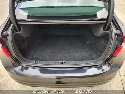 Used 2012 Volvo S60 T5 w/ Multimedia Pkg image 18