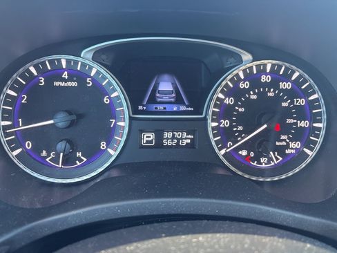 Used 2020 INFINITI QX60 Luxe w/ Essential Package image 2