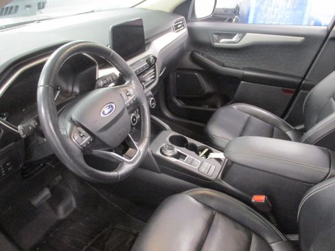 Used 2020 Ford Escape SEL image 24